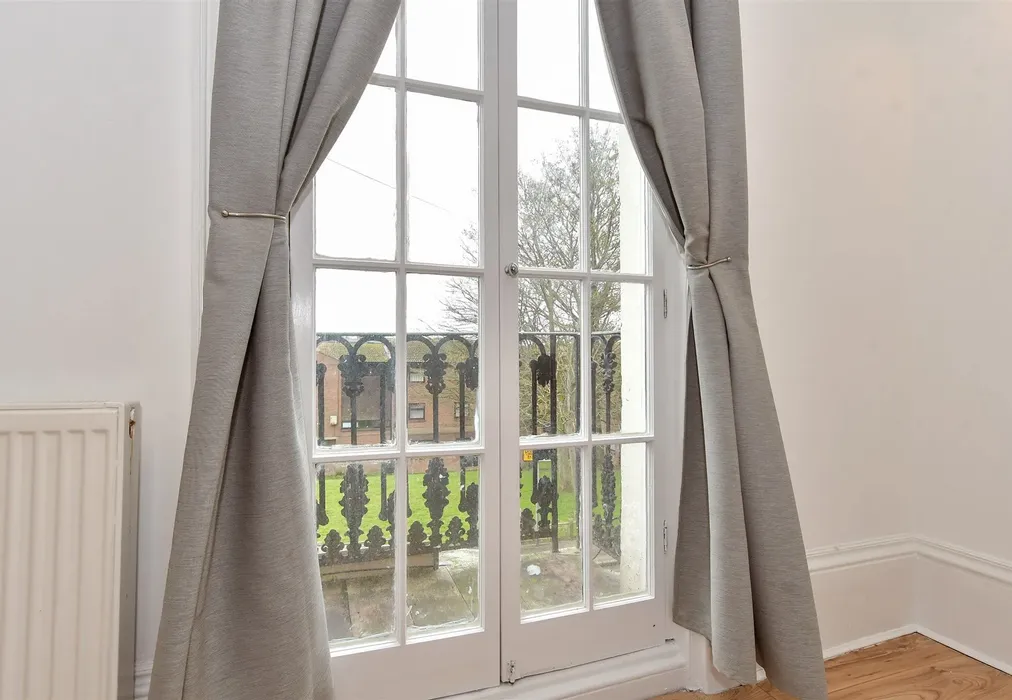 Internal Feature - Hardres Street, Ramsgate, Kent - Wards of Kent