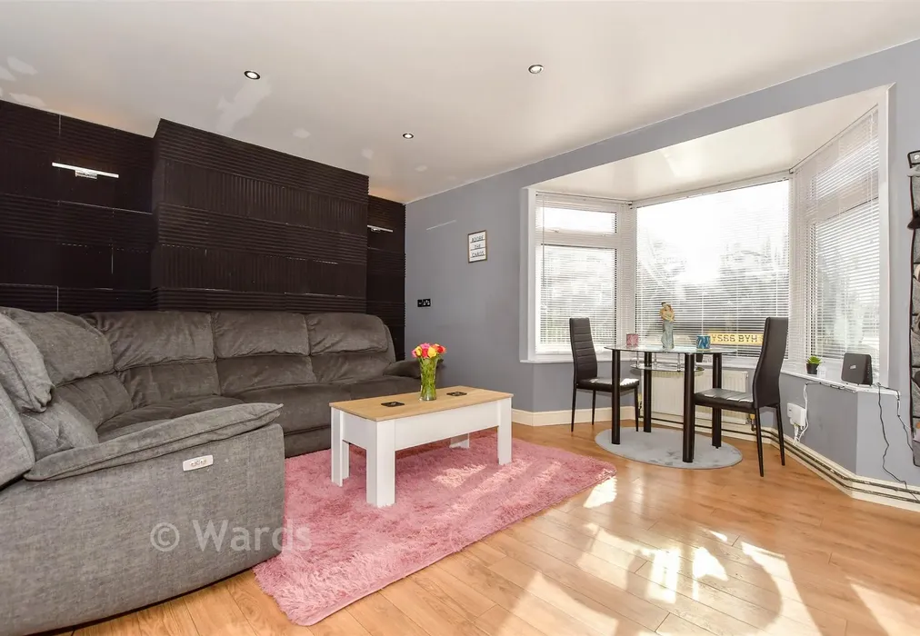 Lounge - Queens Road, Aylesham, Canterbury, Kent - Wards of Kent