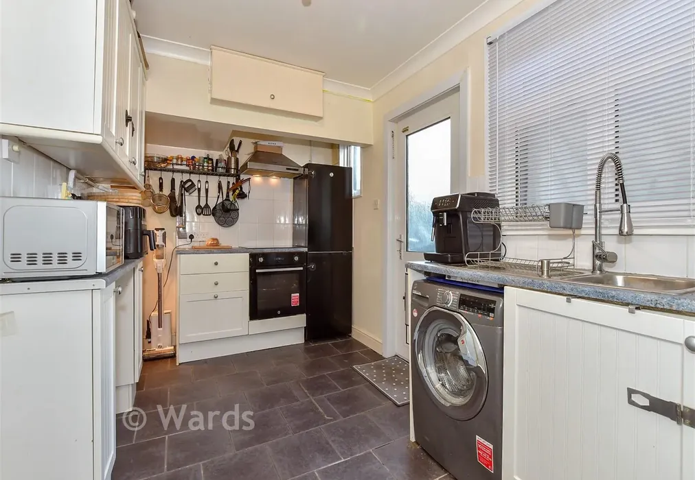 Kitchen - Queens Road, Aylesham, Canterbury, Kent - Wards of Kent