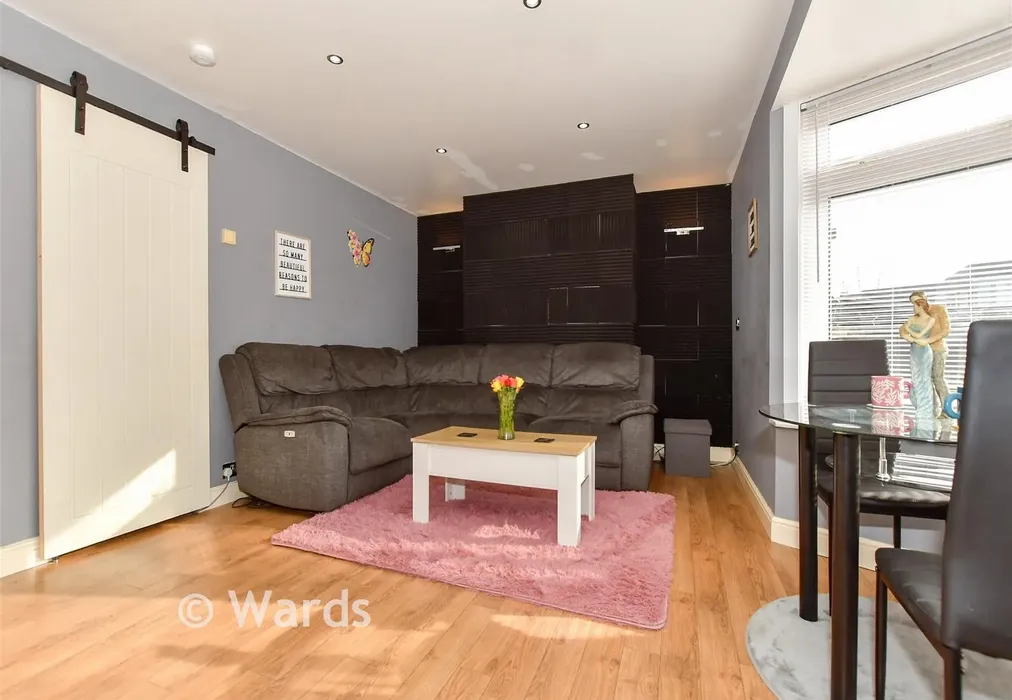 Lounge - Queens Road, Aylesham, Canterbury, Kent - Wards of Kent