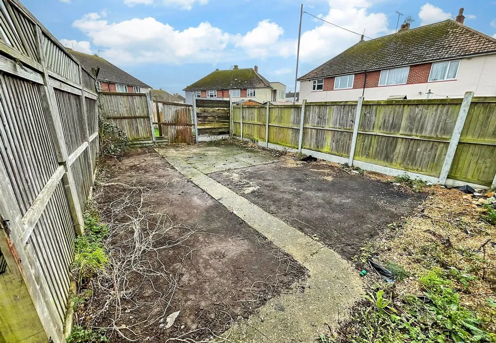 Rear Garden - Brisbane Drive, Ramsgate, Kent - Wards of Kent