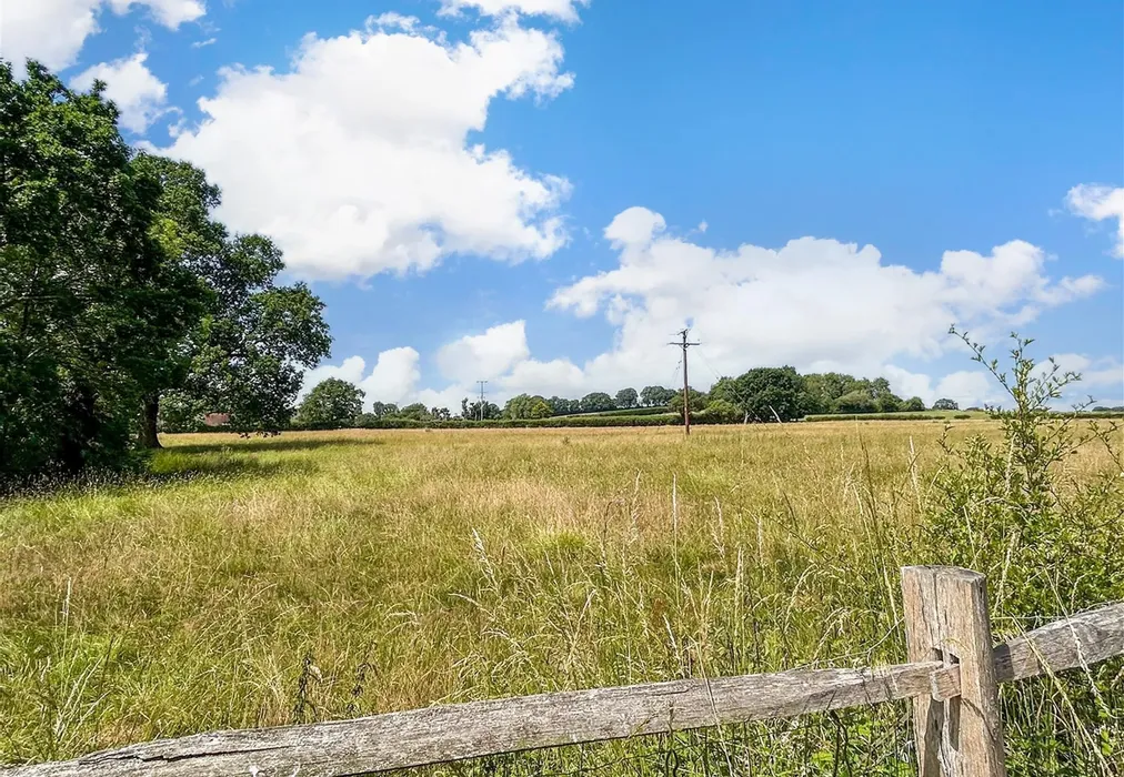 Views - Hanmer Way, Staplehurst, Tonbridge, Kent - Wards of Kent