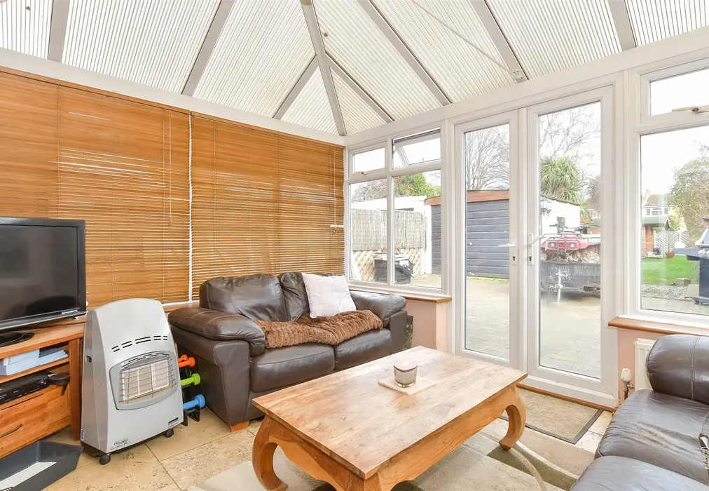 Conservatory - Wises Lane, Sittingbourne, Kent - Wards of Kent