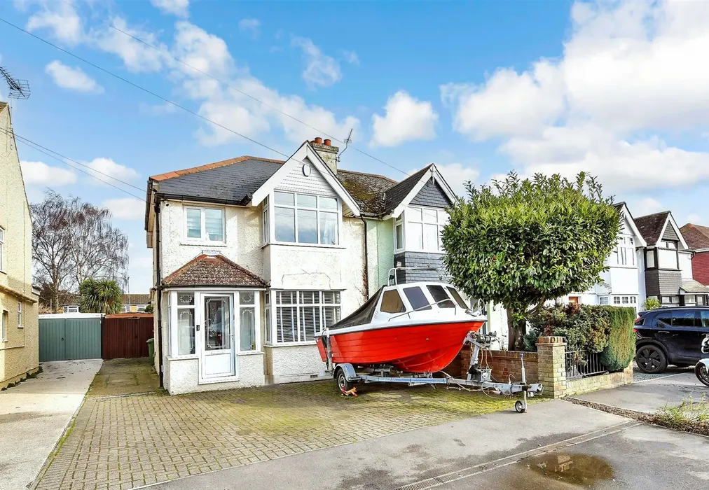 Front Brochure - Wises Lane, Sittingbourne, Kent - Wards of Kent
