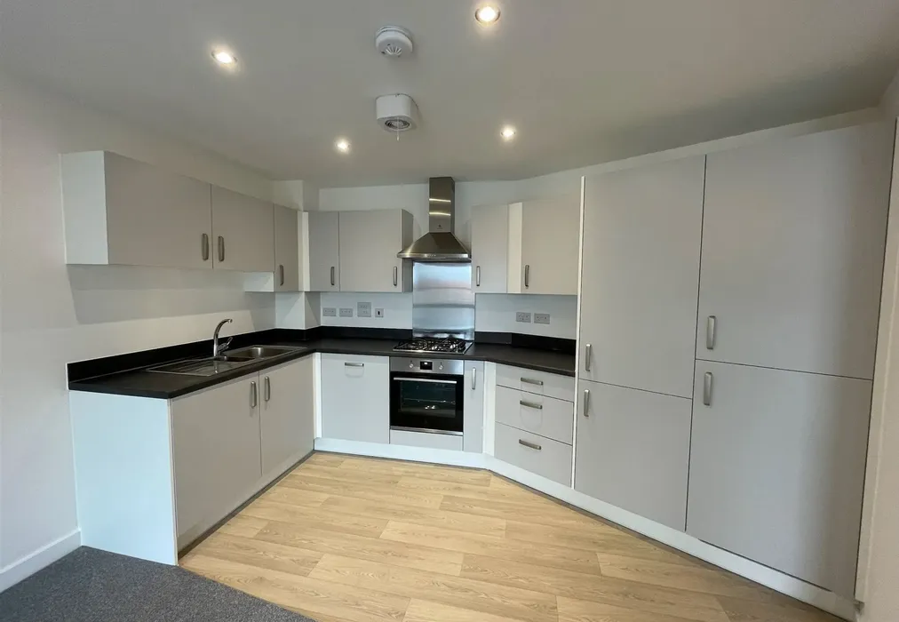 Kitchen - Betterton Mead, Worthing Homes, Littlehampton, West Sussex - Wards of Kent