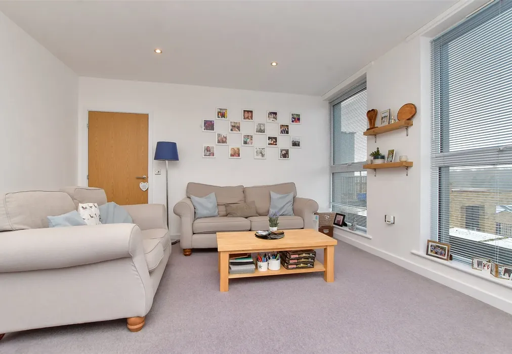 Kitchen /  Living / Dining Room - Limpsfield Road, South Croydon, Surrey - Wards of Kent