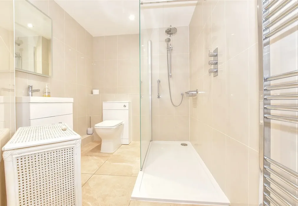 Shower Room - Tanners Hill, Hythe, Kent - Wards of Kent