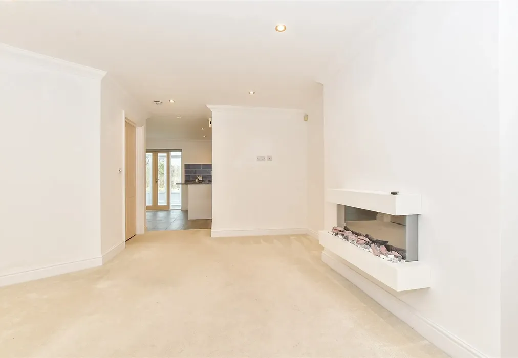 Lounge - Tanners Hill, Hythe, Kent - Wards of Kent