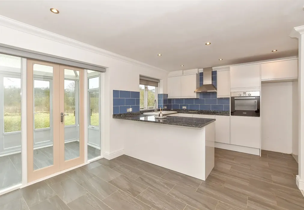 Kitchen/Diner - Tanners Hill, Hythe, Kent - Wards of Kent