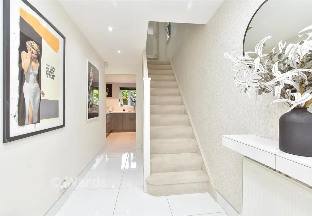 Entrance Hall - Sunningdale Drive, Rainham, Gillingham, Kent - Wards of Kent
