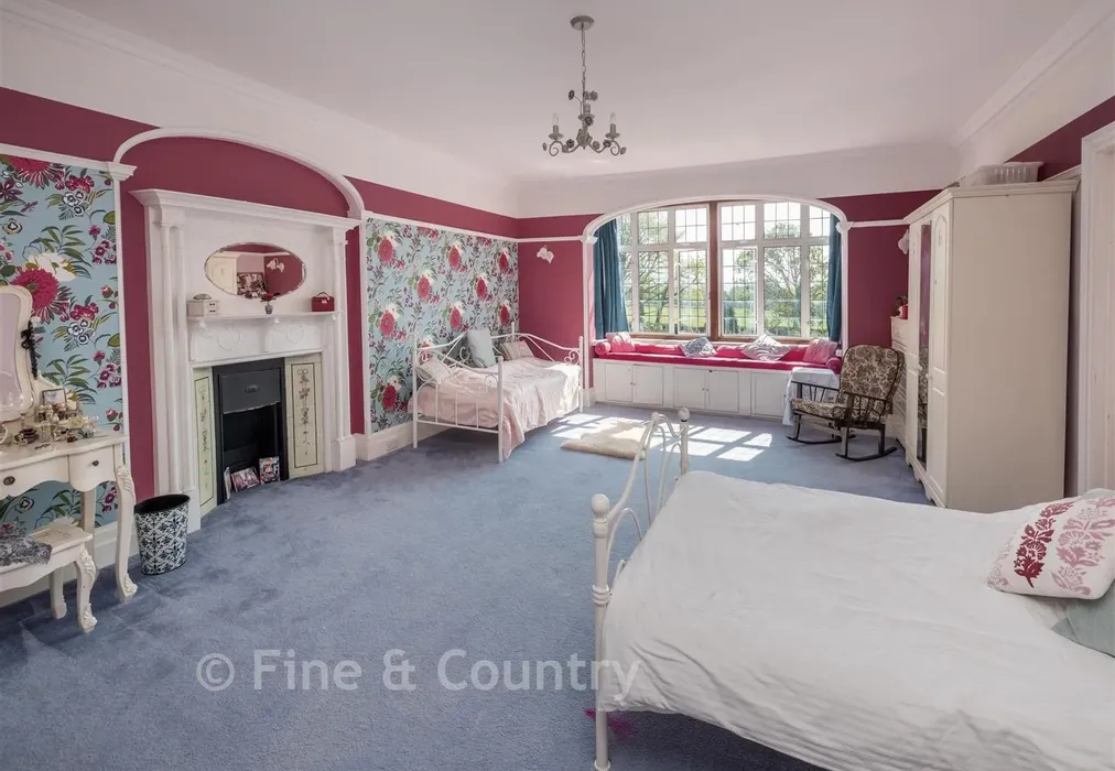 Bedroom 3 - Brocks Copse Road, Wootton Bridge, Ryde, Isle of Wight - Wards of Kent
