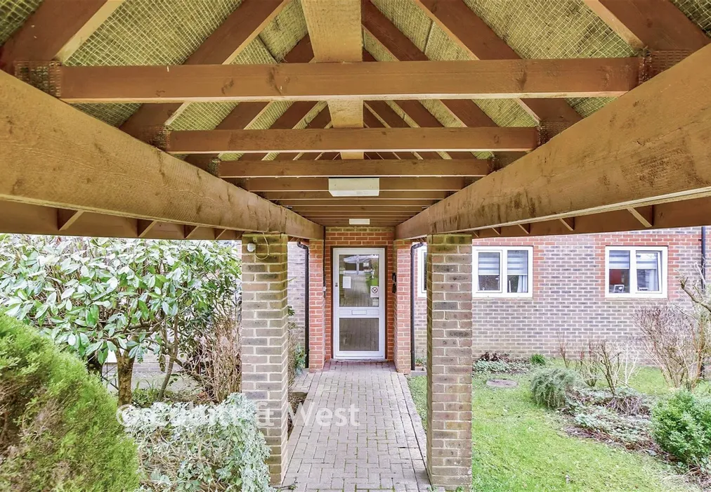 Lifestyle - Brickyard Lane, Crawley Down, West Sussex - Wards of Kent
