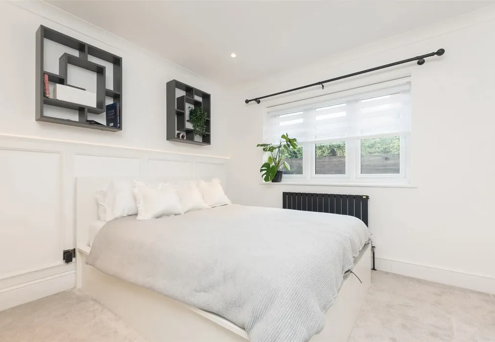 Bedroom 3 - Priory Fields, Eynsford, Dartford, Kent - Wards of Kent