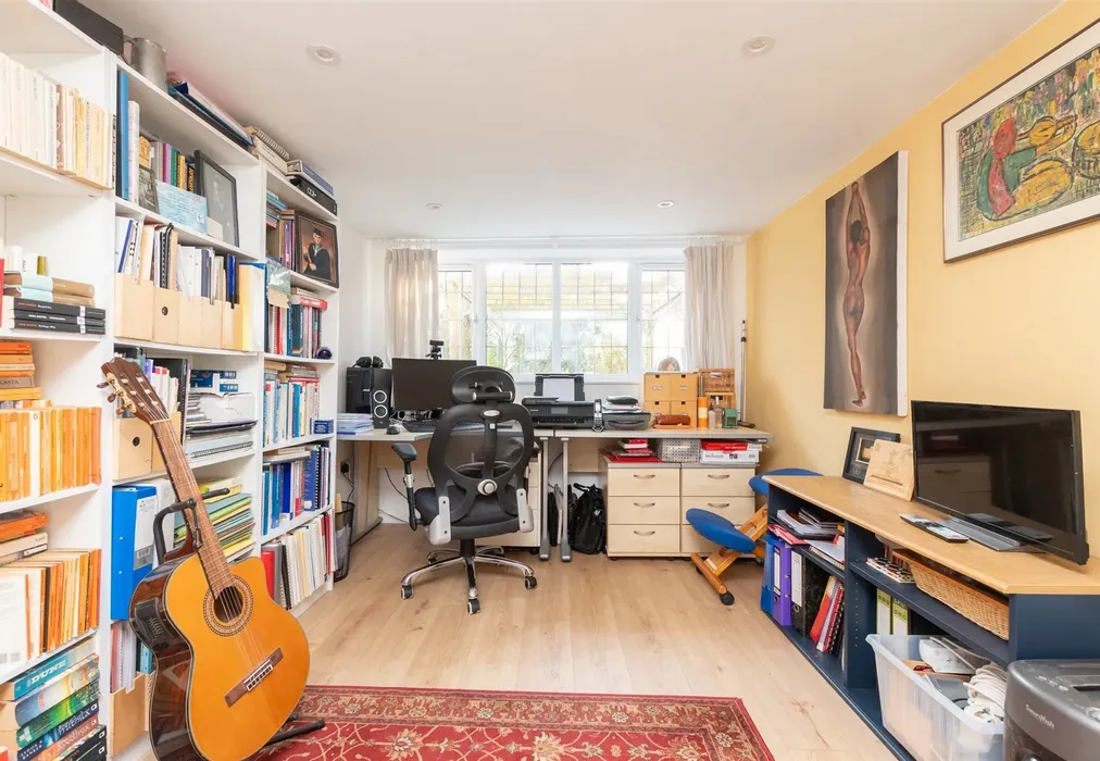 Study - Maplescombe Lane, Farningham, Dartford, Kent - Wards of Kent