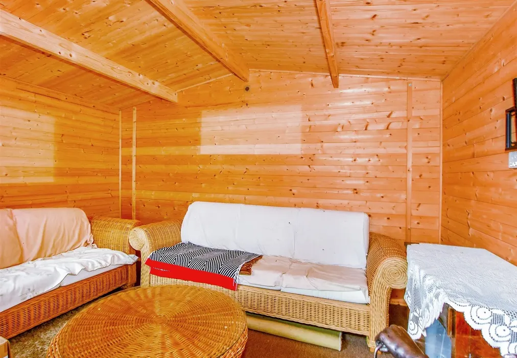 Workshop/Outbuildings - Youngwoods Copse, Alverstone Garden Village, Isle of Wight - Wards of Kent