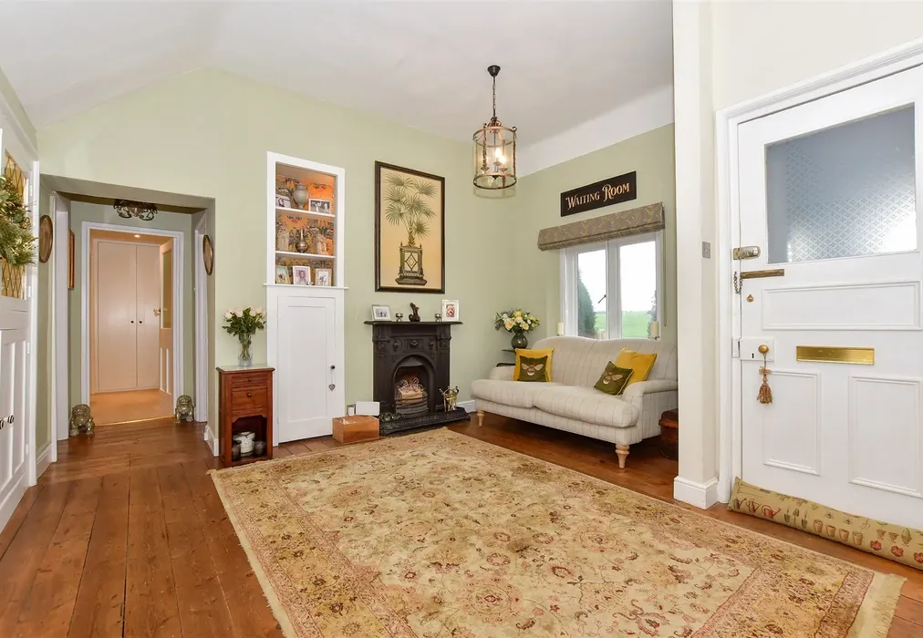 Reception Hall - Dover Road, Eastry, Sandwich, Kent - Wards of Kent