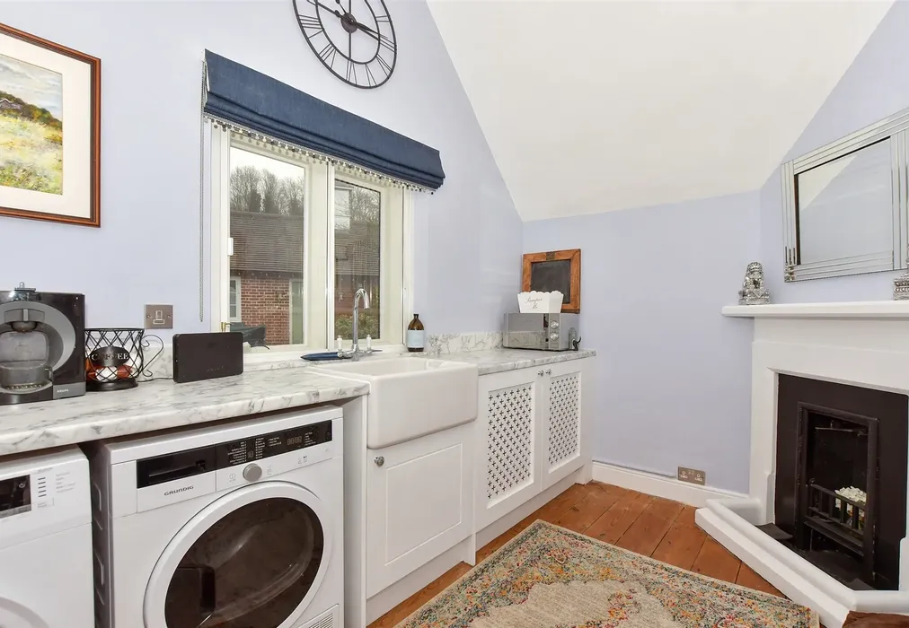 Utility Room - Dover Road, Eastry, Sandwich, Kent - Wards of Kent