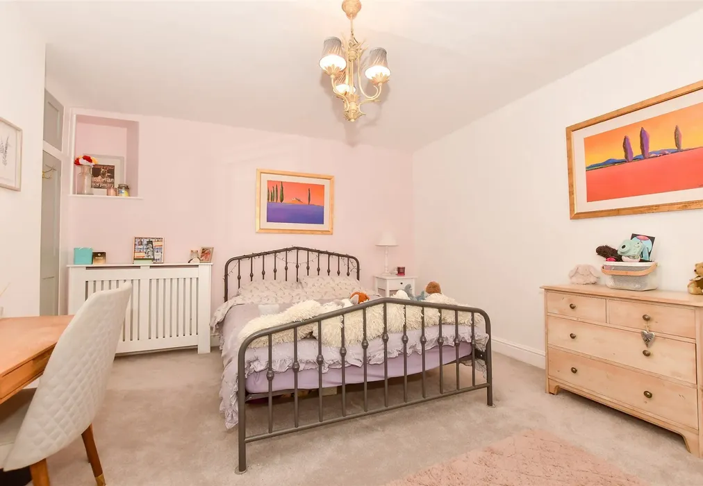 Bedroom 4 - Dover Road, Eastry, Sandwich, Kent - Wards of Kent