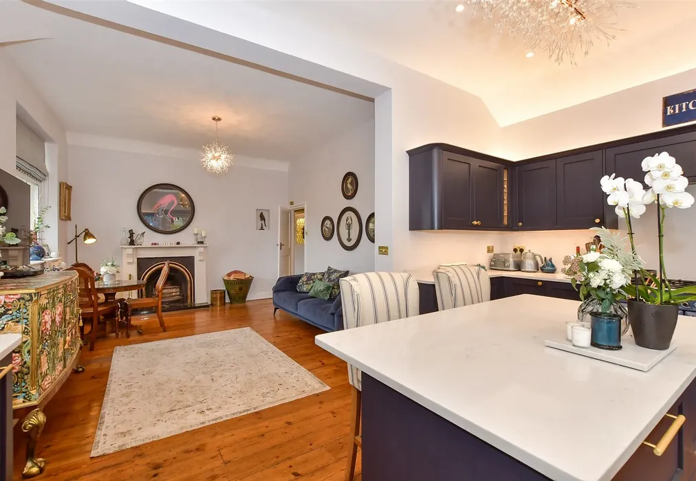 Kitchen/Breakfast Area - Dover Road, Eastry, Sandwich, Kent - Wards of Kent