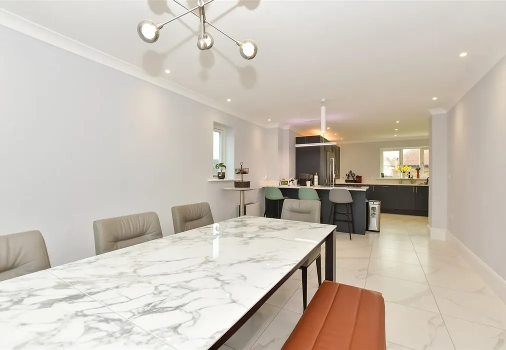 Dining Area - Bartlets Lane, Chilmington Green, Ashford, Kent - Wards of Kent