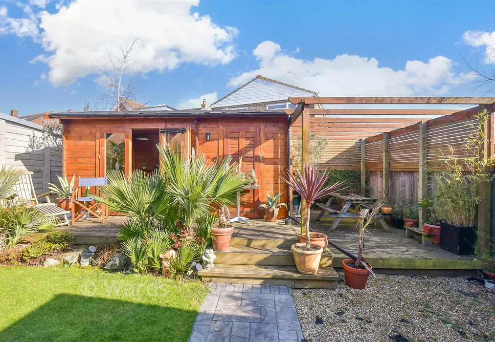 Workshop/Outbuildings - Clifftown Gardens, Herne Bay, Kent - Wards of Kent