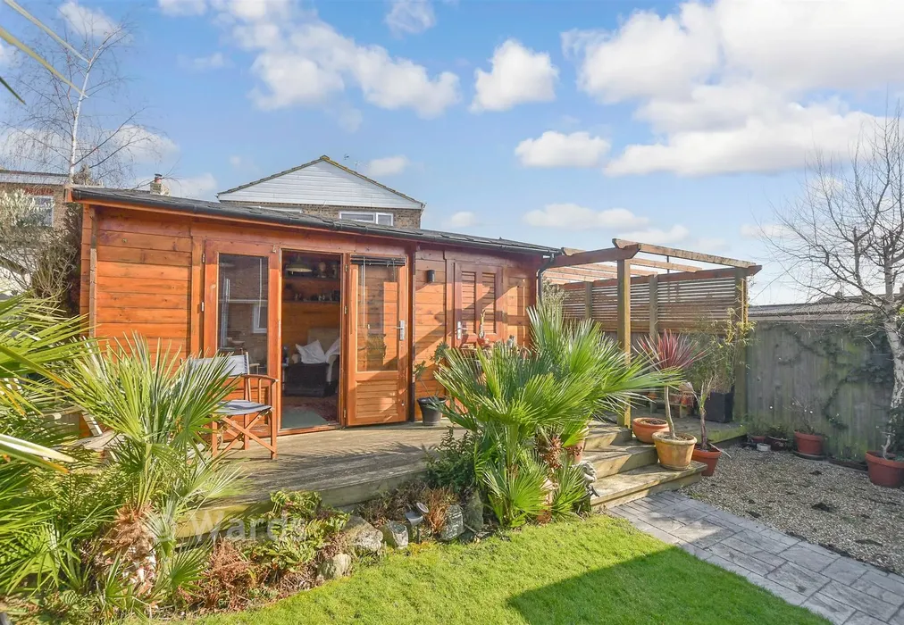 Workshop/Outbuildings - Clifftown Gardens, Herne Bay, Kent - Wards of Kent