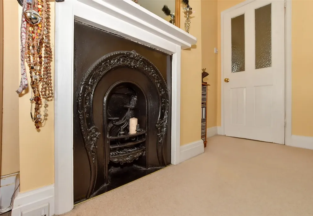 Internal Feature - Winstanley Crescent, Ramsgate, Kent - Wards of Kent