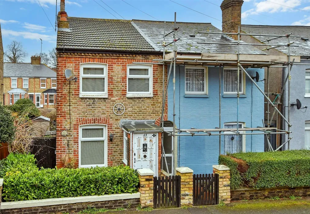 Front (Brochure). - Winstanley Crescent, Ramsgate, Kent - Wards of Kent