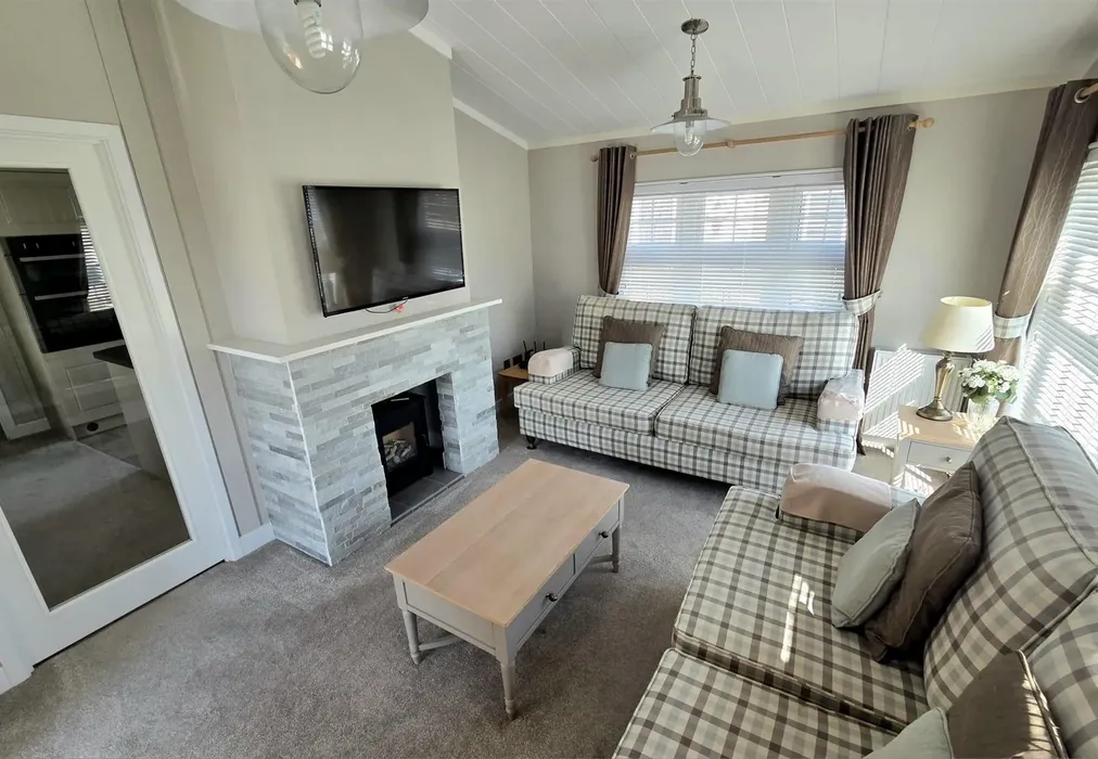 Lounge - Wisteria Way, Reculver, Kent - Wards of Kent