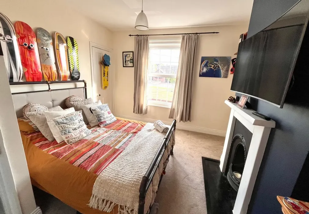 Bedroom 2 - London Road, Newington, Sittingbourne, Kent - Wards of Kent