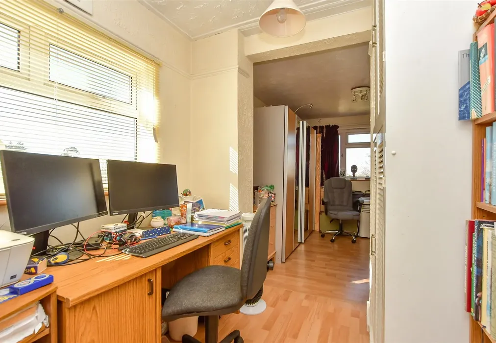 Study - Queenborough Road, Minster On Sea, Sheerness, Kent - Wards of Kent