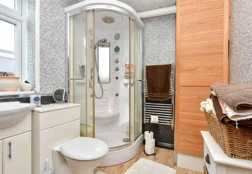 Shower Room/Utility Room - Queenborough Road, Minster On Sea, Sheerness, Kent - Wards of Kent