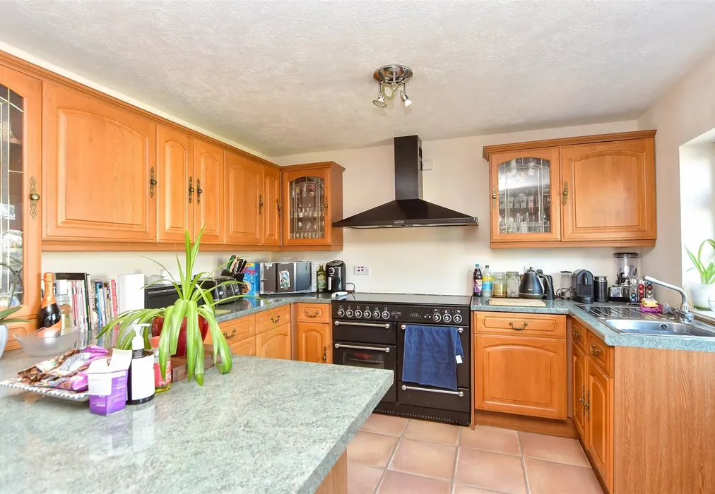 Kitchen/ Breakfast Area - Queenborough Road, Minster On Sea, Sheerness, Kent - Wards of Kent