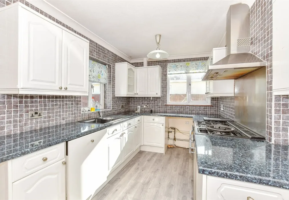 Kitchen/Diner - Dungeness Road, Lydd, New Romney, Kent - Wards of Kent