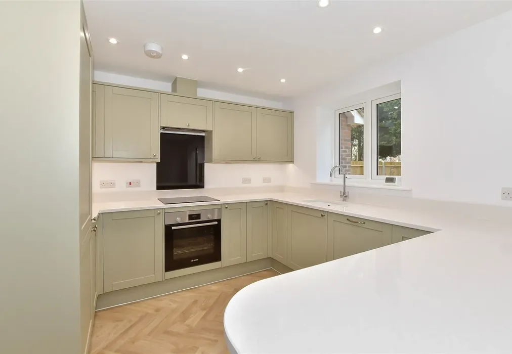 Kitchen/Diner - School Approach, Teapot Lane, Aylesford, Kent - Wards of Kent