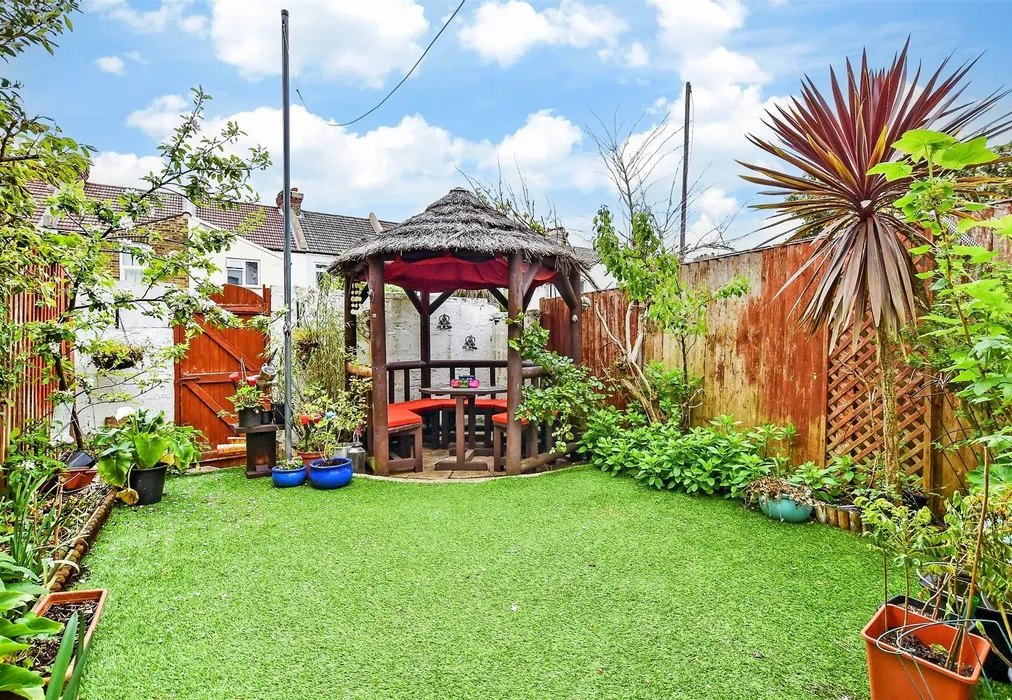 Rear Garden - Linden Road, Gillingham, Kent - Wards of Kent