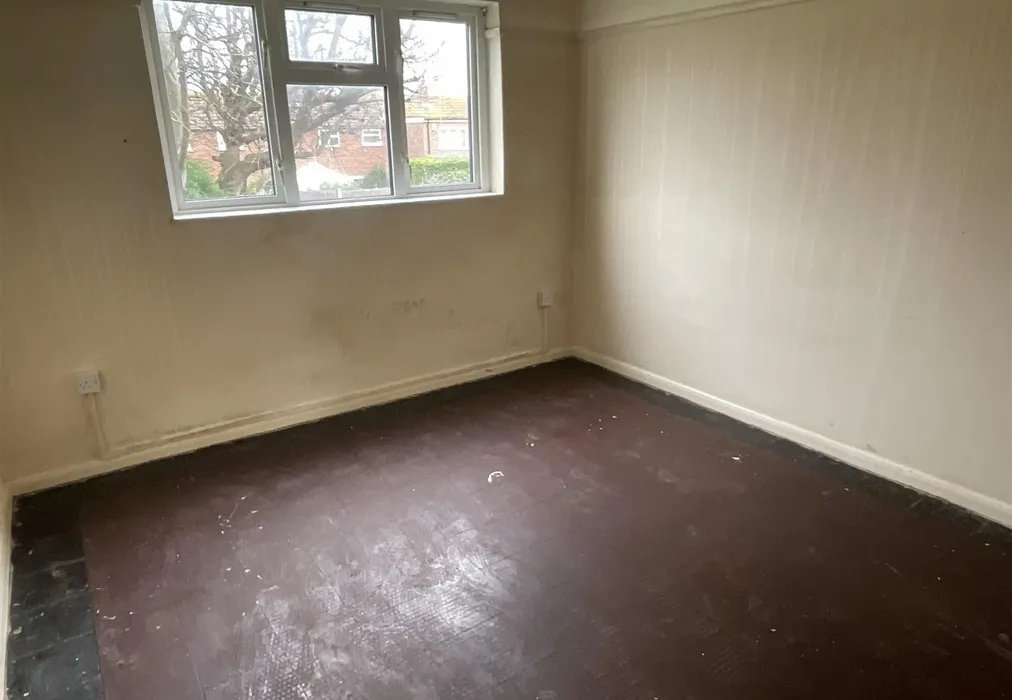 Bedroom - Airedale Close, Margate, Kent - Wards of Kent