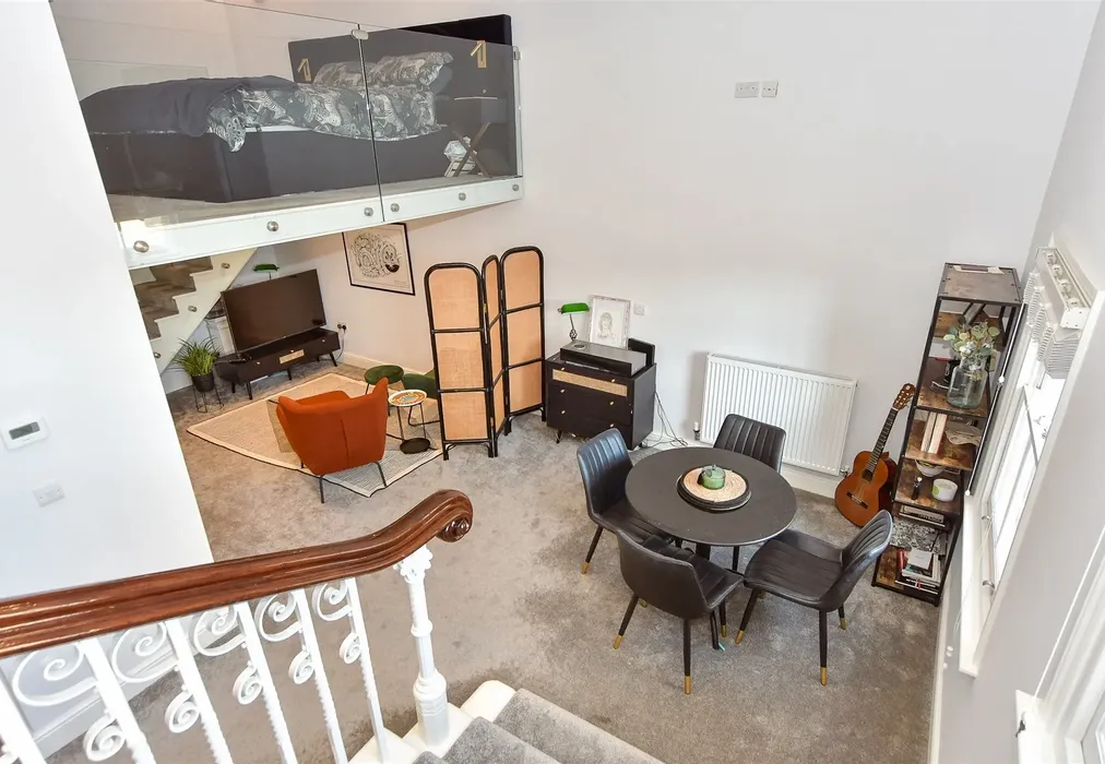 Internal Lifestyle Photograph - High Street, Chatham, Kent - Wards of Kent