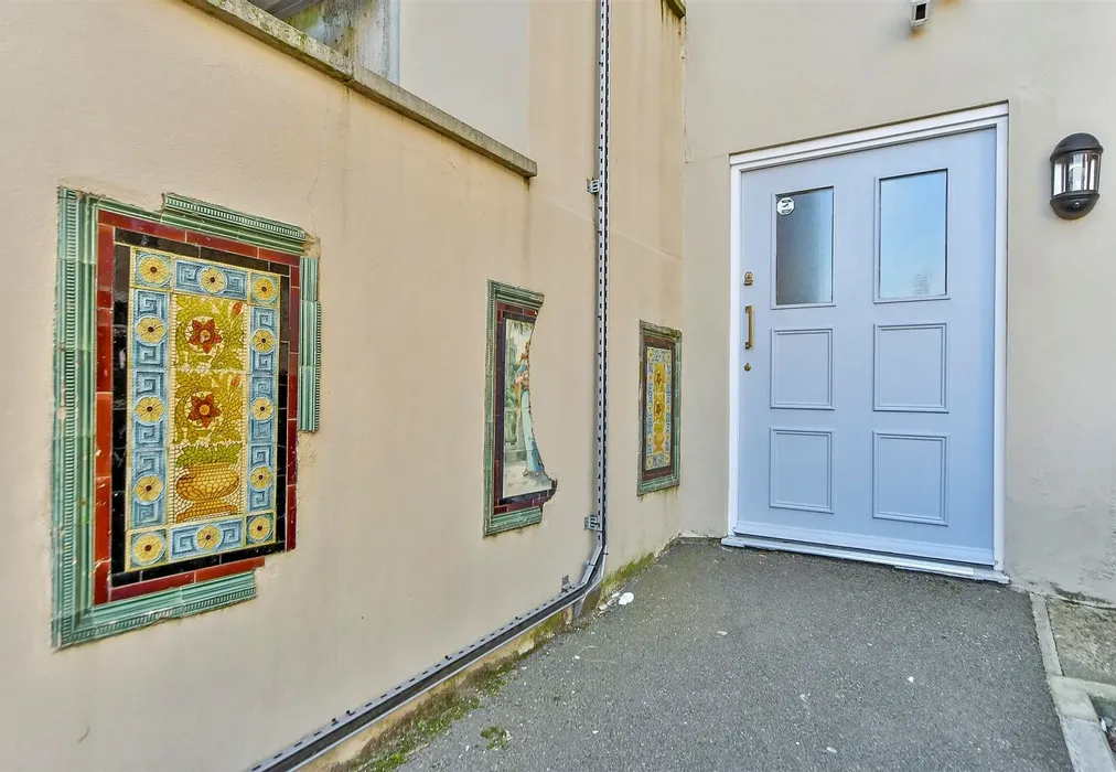 External Feature - High Street, Chatham, Kent - Wards of Kent