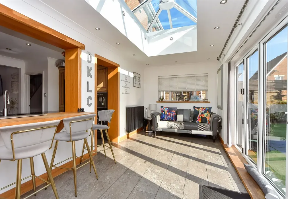 Oringery - Anatase Close, Sittingbourne, Kent - Wards of Kent