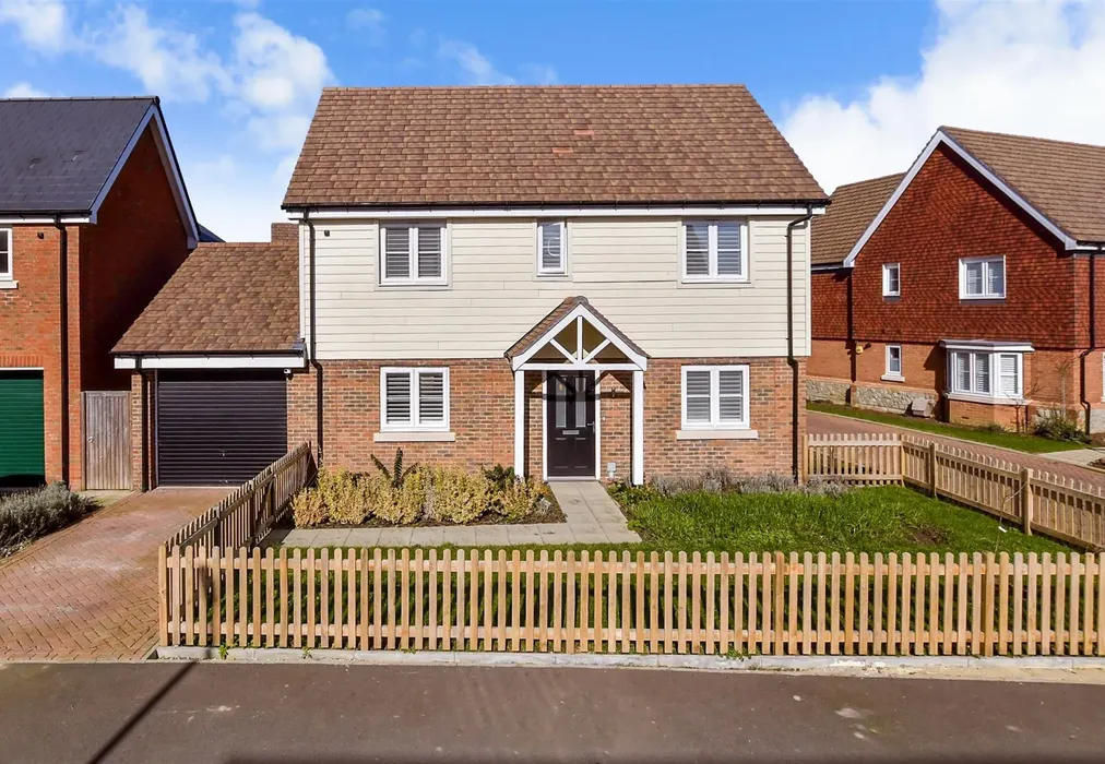 External (Web) - Seymour Drive, Marden, Marden, Kent - Wards of Kent