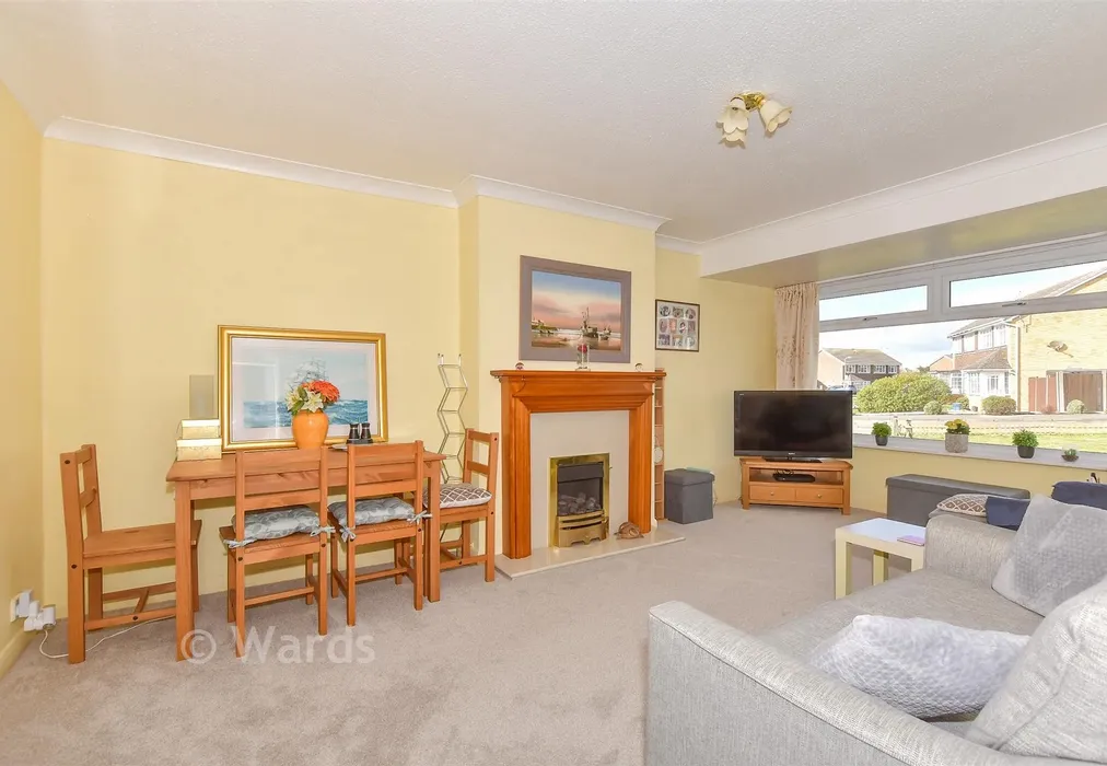 Lounge/Diner - Sandpiper Road, Whitstable, Kent - Wards of Kent