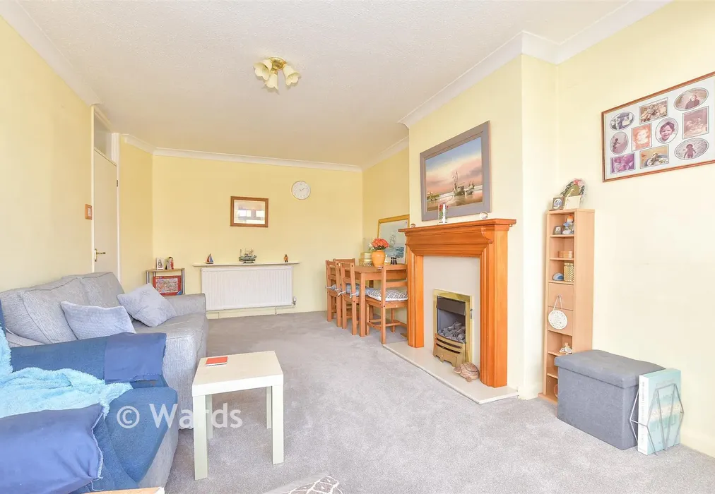 Lounge/Diner - Sandpiper Road, Whitstable, Kent - Wards of Kent