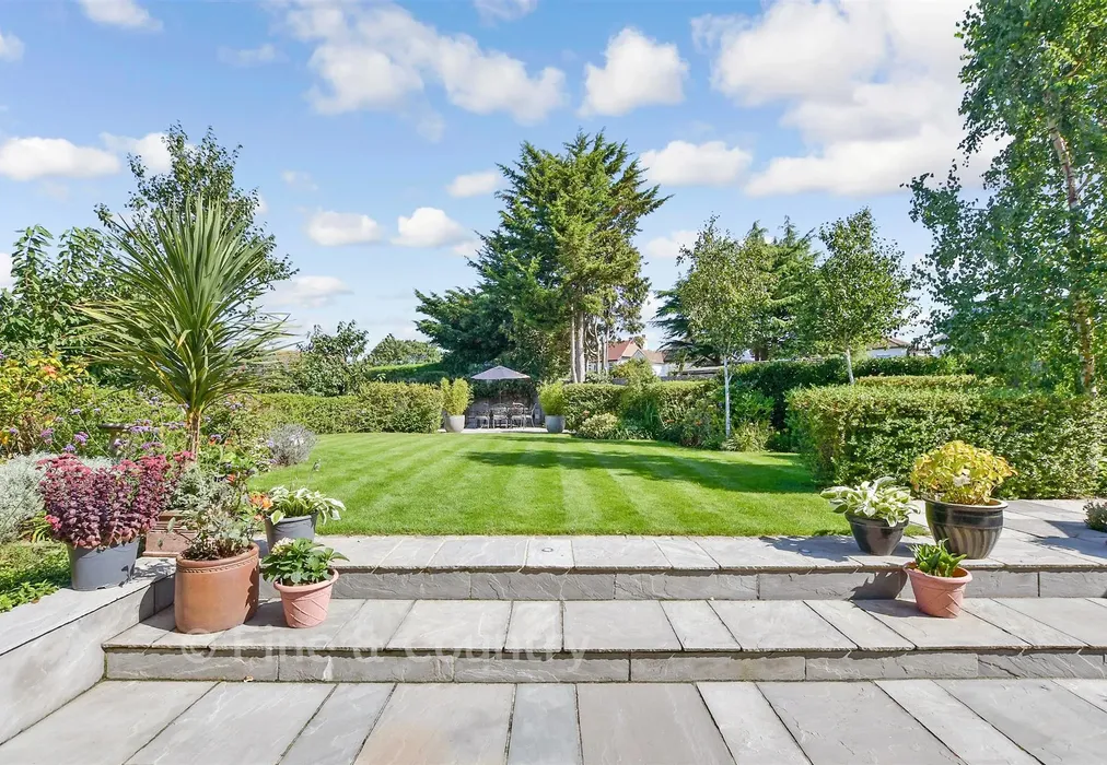 Rear Garden - Lindenthorpe Road, Broadstairs, Kent - Wards of Kent