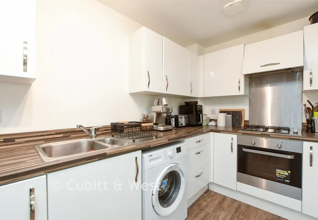 Kitchen - Shetland Close, Cranleigh, Surrey - Wards of Kent