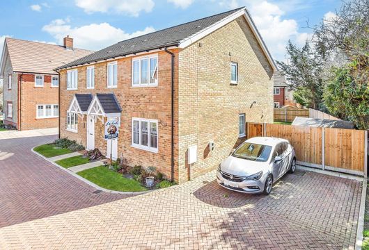 Long Strakes, Staplehurst, Tonbridge, Kent - Wards of Kent