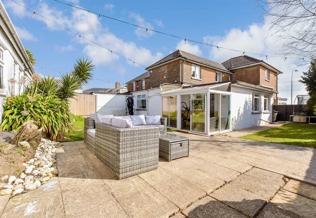Rear Garden - Wilton Park Road, Shanklin, Isle of Wight - Wards of Kent