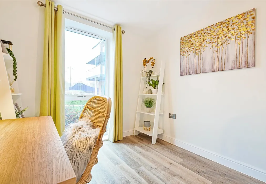 Bedroom 2 Show Home - The Landings, Hazen Road, Kings Hill, West Malling, Kent - Wards of Kent
