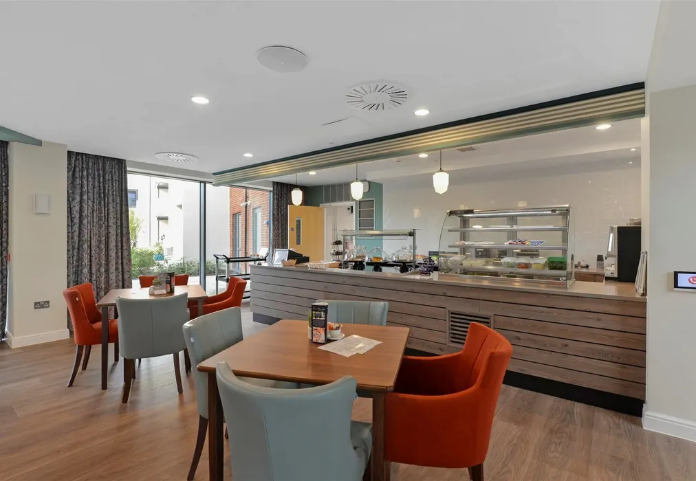 Communal Dining - The Landings, Hazen Road, Kings Hill, West Malling, Kent - Wards of Kent