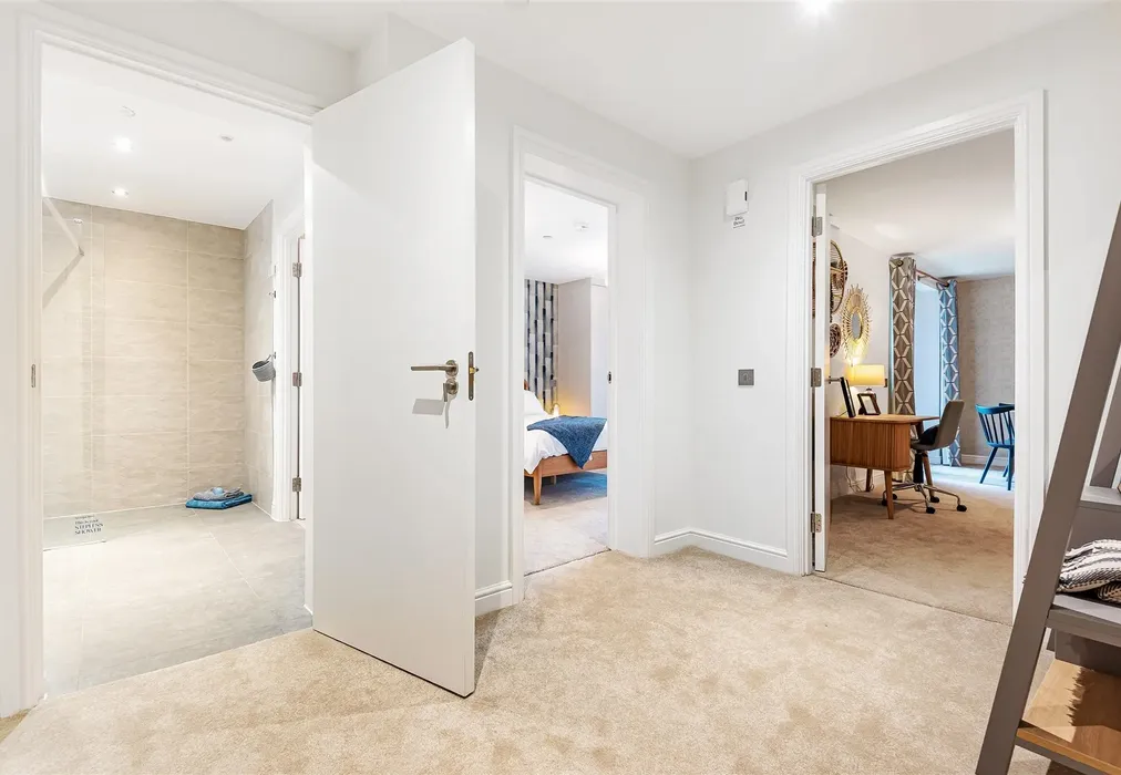 Internal Feature Show Home - The Landings, Hazen Road, Kings Hill, Kent - Wards of Kent